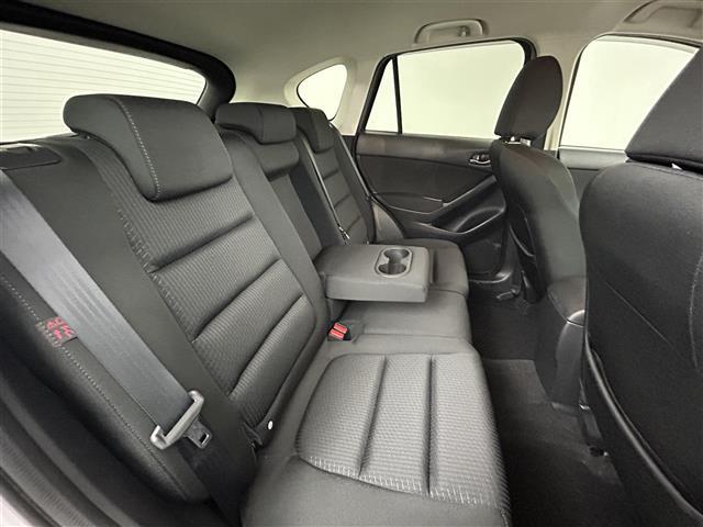 ＣＸ－５ ２０Ｓ　クラリオン２ＤＩＮオーディオ／ＣＤ＋ＵＳＢ／ステアリングスイッチ／ドライブレコーダー前方／スマートシティブレーキサポート／リアビークルモニタリングシステム／キセノンライト／フォグランプ／純正１７ＡＷ（25枚目）