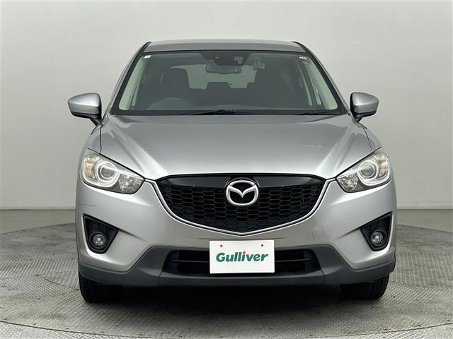 ＣＸ－５ ２０Ｓ　クラリオン２ＤＩＮオーディオ／ＣＤ＋ＵＳＢ／ステアリングスイッチ／ドライブレコーダー前方／スマートシティブレーキサポート／リアビークルモニタリングシステム／キセノンライト／フォグランプ／純正１７ＡＷ（30枚目）