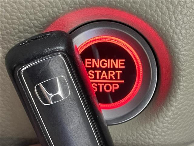 Ｎ－ＢＯＸ Ｇ・Ｌホンダセンシング　純正メモリナビ／バックカメラ／ドライブレコーダー／アダプティブクルーズコントロール／レーンキープアシスト／コーナーセンサー／ＬＥＤヘッドライト／片側パワースライドドア／シートヒーター（18枚目）