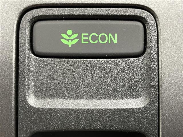 店頭販売もしておりますので、先に在庫が無くなってしまうこともございます。気になる車はまずはお問い合わせください！