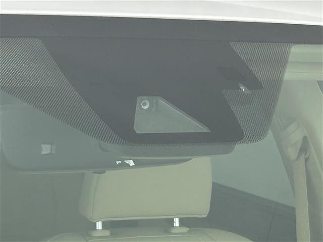 RX RX450h バージョンL メーカーナビ/純正エンスタ/全方位カメラ/ETC/本革シート/シートヒーター&ベンチレーション/D+N席パワーシート/ヘッドアップディスプレイ/レーダークルーズコントロール/ステアリングヒーター(5枚目)