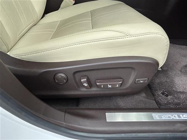 RX RX450h バージョンL メーカーナビ/純正エンスタ/全方位カメラ/ETC/本革シート/シートヒーター&ベンチレーション/D+N席パワーシート/ヘッドアップディスプレイ/レーダークルーズコントロール/ステアリングヒーター(36枚目)