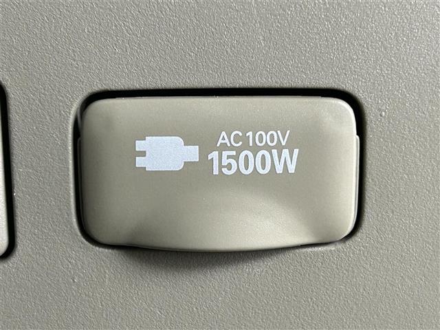 エスティマハイブリッド Ｘ　寒冷地仕様／純正ＨＤＤナビ／フルセグＴＶ／ＣＤ＋ＤＶＤ＋ＳＤ＋ＨＤＤ／バックカメラ／ビルトインＥＴＣ／ドライブレコーダー前方／両側パワースライドドア／１００Ｖ充電／クルコン／キセノン／フォグ（17枚目）