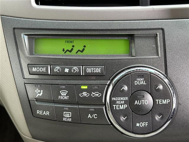 エスティマハイブリッド Ｘ　寒冷地仕様／純正ＨＤＤナビ／フルセグＴＶ／ＣＤ＋ＤＶＤ＋ＳＤ＋ＨＤＤ／バックカメラ／ビルトインＥＴＣ／ドライブレコーダー前方／両側パワースライドドア／１００Ｖ充電／クルコン／キセノン／フォグ（18枚目）