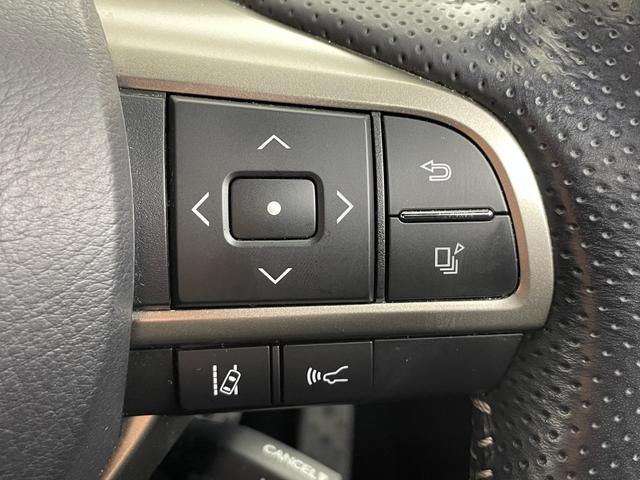 RX RX300 Fスポーツ 純正ナビ/パノラミックビューモニター/ビルトインETC2.0/ドライブレコーダー/レクサスセーフティシステム/ワイヤレス充電/レザーシート/パワーシート/シートヒーター/シートエアコン/純正AW20(40枚目)