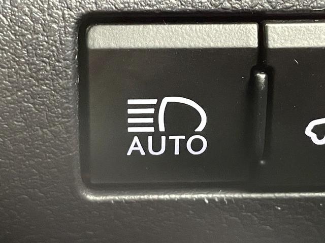 RX RX300 Fスポーツ 純正ナビ/パノラミックビューモニター/ビルトインETC2.0/ドライブレコーダー/レクサスセーフティシステム/ワイヤレス充電/レザーシート/パワーシート/シートヒーター/シートエアコン/純正AW20(48枚目)