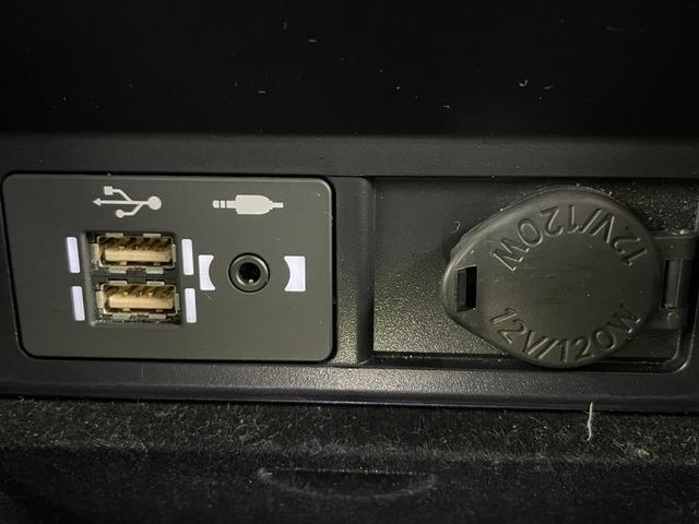 RX RX300 Fスポーツ 純正ナビ/パノラミックビューモニター/ビルトインETC2.0/ドライブレコーダー/レクサスセーフティシステム/ワイヤレス充電/レザーシート/パワーシート/シートヒーター/シートエアコン/純正AW20(56枚目)