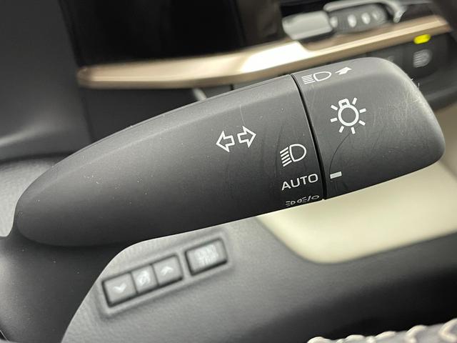 クラウンクロスオーバー Z 純正12.3インチDAナビ/AppleCarPlay/AndoroidAuto/BT/フルセグTV/パノラミックビュー/ドラレコ前後/ビルトインETC2.0/ワイヤレス充電/ヘッドアップディスプレイ(14枚目)