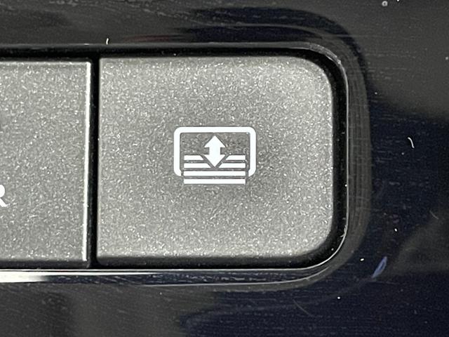 クラウンクロスオーバー Z 純正12.3インチDAナビ/AppleCarPlay/AndoroidAuto/BT/フルセグTV/パノラミックビュー/ドラレコ前後/ビルトインETC2.0/ワイヤレス充電/ヘッドアップディスプレイ(27枚目)