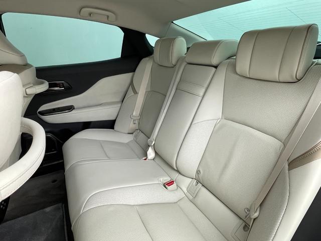 クラウンクロスオーバー Z 純正12.3インチDAナビ/AppleCarPlay/AndoroidAuto/BT/フルセグTV/パノラミックビュー/ドラレコ前後/ビルトインETC2.0/ワイヤレス充電/ヘッドアップディスプレイ(51枚目)