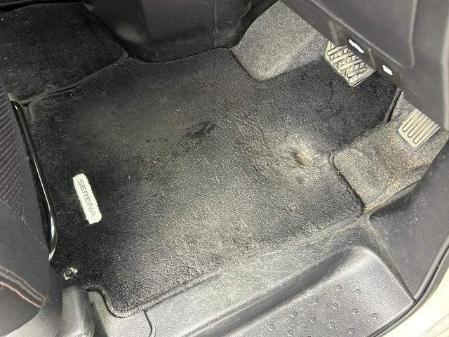 セレナ ハイウェイスター　純正メモリナビ／フルセグＴＶ／Ｂｌｕｅｔｏｏｔｈ／ＣＤ／ＤＶＤ／ＥＴＣ／パワースライドドア／クルーズコントロール／プッシュスタート／スマートキー／オートライト／オートエアコン／電格ミラー（14枚目）