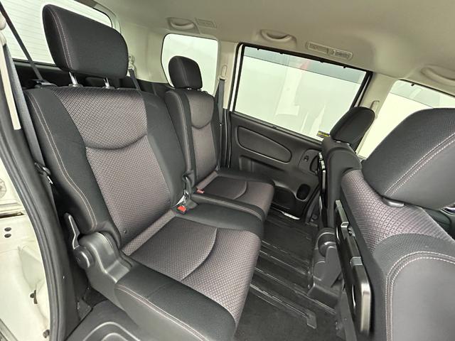 セレナ ハイウェイスター　純正メモリナビ／フルセグＴＶ／Ｂｌｕｅｔｏｏｔｈ／ＣＤ／ＤＶＤ／ＥＴＣ／パワースライドドア／クルーズコントロール／プッシュスタート／スマートキー／オートライト／オートエアコン／電格ミラー（16枚目）