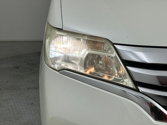 セレナ ハイウェイスター　純正メモリナビ／フルセグＴＶ／Ｂｌｕｅｔｏｏｔｈ／ＣＤ／ＤＶＤ／ＥＴＣ／パワースライドドア／クルーズコントロール／プッシュスタート／スマートキー／オートライト／オートエアコン／電格ミラー（20枚目）