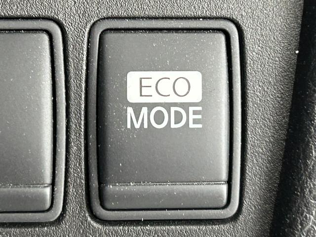 セレナ ハイウェイスター　純正メモリナビ／フルセグＴＶ／Ｂｌｕｅｔｏｏｔｈ／ＣＤ／ＤＶＤ／ＥＴＣ／パワースライドドア／クルーズコントロール／プッシュスタート／スマートキー／オートライト／オートエアコン／電格ミラー（25枚目）