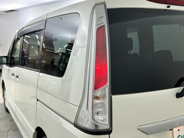 セレナ ハイウェイスター　純正メモリナビ／フルセグＴＶ／Ｂｌｕｅｔｏｏｔｈ／ＣＤ／ＤＶＤ／ＥＴＣ／パワースライドドア／クルーズコントロール／プッシュスタート／スマートキー／オートライト／オートエアコン／電格ミラー（59枚目）