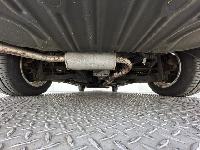 セレナ ハイウェイスター　純正メモリナビ／フルセグＴＶ／Ｂｌｕｅｔｏｏｔｈ／ＣＤ／ＤＶＤ／ＥＴＣ／パワースライドドア／クルーズコントロール／プッシュスタート／スマートキー／オートライト／オートエアコン／電格ミラー（63枚目）