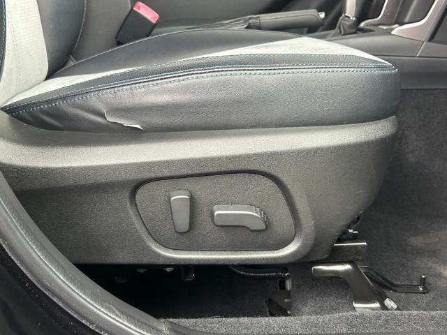 フォレスター ダイヤトーンサウンドナビ/BT/フルセグTV/バックカメラ/ドラレコ/ビルトインETC/アイサイト/衝突被害軽減ブレーキ/レーンキープ/追従式クルコン/BSM/SRH/LEDライト/全席シートヒーター(41枚目)