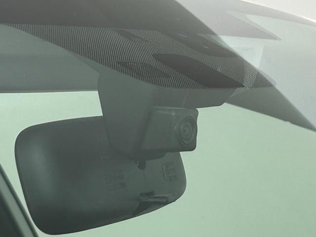 フォレスター 　ＯＰダイヤトーンサウンドナビ／Ｂｌｕｅｔｏｏｔｈ／フルセグＴＶ／バックカメラ／ＥＴＣ２．０／ＬＥＤライト／ＯＰ．ＬＥＤアクセサリーライナー／前後フォグ／アイサイト／ＳＩ－ＤＲＩＶＥ／Ｘ－ＭＯＤＥ（6枚目）