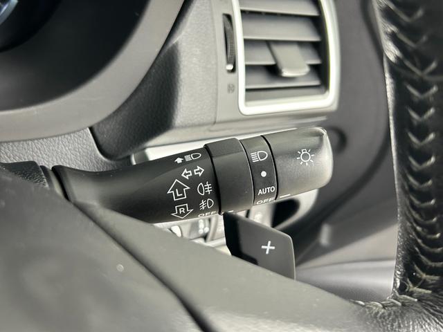 フォレスター 　ＯＰダイヤトーンサウンドナビ／Ｂｌｕｅｔｏｏｔｈ／フルセグＴＶ／バックカメラ／ＥＴＣ２．０／ＬＥＤライト／ＯＰ．ＬＥＤアクセサリーライナー／前後フォグ／アイサイト／ＳＩ－ＤＲＩＶＥ／Ｘ－ＭＯＤＥ（10枚目）