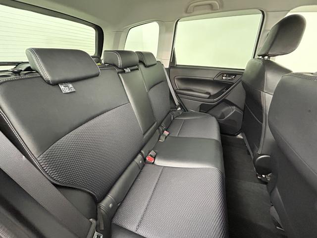 フォレスター 　ＯＰダイヤトーンサウンドナビ／Ｂｌｕｅｔｏｏｔｈ／フルセグＴＶ／バックカメラ／ＥＴＣ２．０／ＬＥＤライト／ＯＰ．ＬＥＤアクセサリーライナー／前後フォグ／アイサイト／ＳＩ－ＤＲＩＶＥ／Ｘ－ＭＯＤＥ（17枚目）