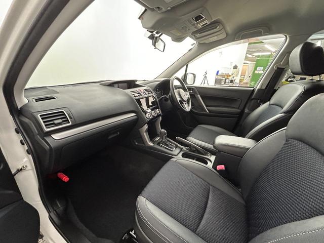 フォレスター 　ＯＰダイヤトーンサウンドナビ／Ｂｌｕｅｔｏｏｔｈ／フルセグＴＶ／バックカメラ／ＥＴＣ２．０／ＬＥＤライト／ＯＰ．ＬＥＤアクセサリーライナー／前後フォグ／アイサイト／ＳＩ－ＤＲＩＶＥ／Ｘ－ＭＯＤＥ（43枚目）