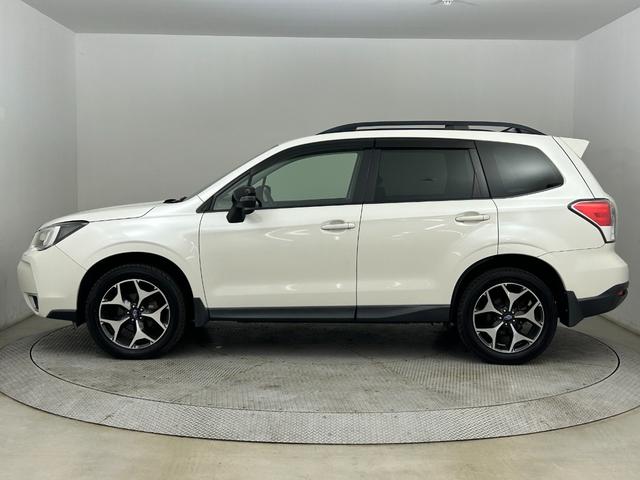 フォレスター 　ＯＰダイヤトーンサウンドナビ／Ｂｌｕｅｔｏｏｔｈ／フルセグＴＶ／バックカメラ／ＥＴＣ２．０／ＬＥＤライト／ＯＰ．ＬＥＤアクセサリーライナー／前後フォグ／アイサイト／ＳＩ－ＤＲＩＶＥ／Ｘ－ＭＯＤＥ（51枚目）