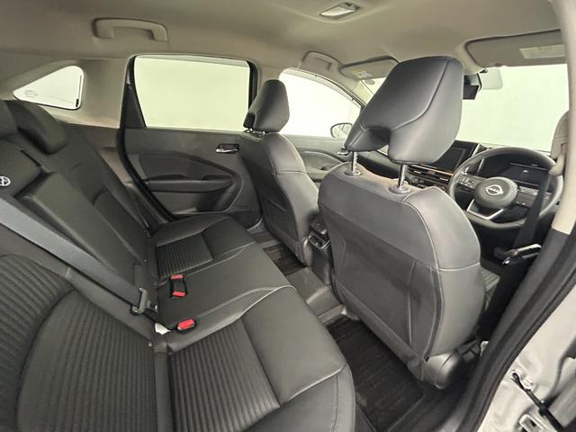 オーラ Ｇ　ＦＯＵＲ　レザーエディション　ワンオーナー／社外８インチナビ／ＢＴ／フルセグＴＶ／アラウンドビューモニター／ビルトインＥＴＣ／ナビ連動ドラレコ前後／インテリジェントルームミラー／ステアリングヒーター／シートヒーター／ＢＳＭ／ＢＳＷ（40枚目）