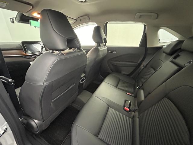 オーラ Ｇ　ＦＯＵＲ　レザーエディション　ワンオーナー／社外８インチナビ／ＢＴ／フルセグＴＶ／アラウンドビューモニター／ビルトインＥＴＣ／ナビ連動ドラレコ前後／インテリジェントルームミラー／ステアリングヒーター／シートヒーター／ＢＳＭ／ＢＳＷ（44枚目）