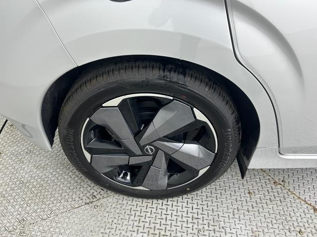 オーラ Ｇ　ＦＯＵＲ　レザーエディション　ワンオーナー／社外８インチナビ／ＢＴ／フルセグＴＶ／アラウンドビューモニター／ビルトインＥＴＣ／ナビ連動ドラレコ前後／インテリジェントルームミラー／ステアリングヒーター／シートヒーター／ＢＳＭ／ＢＳＷ（61枚目）