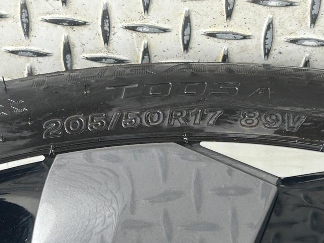 オーラ Ｇ　ＦＯＵＲ　レザーエディション　ワンオーナー／社外８インチナビ／ＢＴ／フルセグＴＶ／アラウンドビューモニター／ビルトインＥＴＣ／ナビ連動ドラレコ前後／インテリジェントルームミラー／ステアリングヒーター／シートヒーター／ＢＳＭ／ＢＳＷ（62枚目）