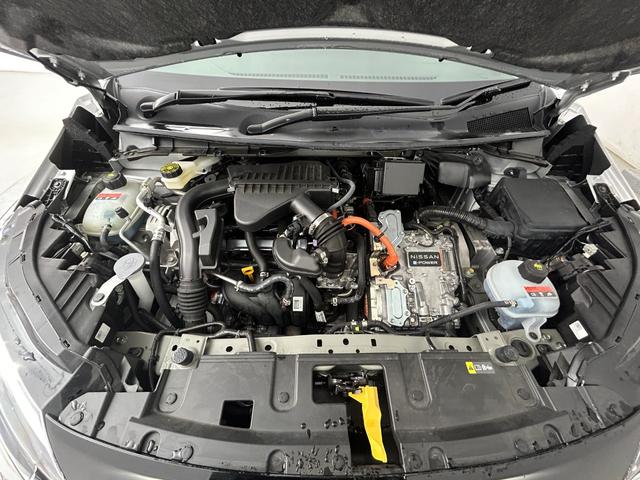 オーラ Ｇ　ＦＯＵＲ　レザーエディション　ワンオーナー／社外８インチナビ／ＢＴ／フルセグＴＶ／アラウンドビューモニター／ビルトインＥＴＣ／ナビ連動ドラレコ前後／インテリジェントルームミラー／ステアリングヒーター／シートヒーター／ＢＳＭ／ＢＳＷ（64枚目）