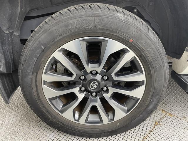 ランドクルーザープラド ＴＸ　Ｌパッケージ　ＴＲＤエアロ／ムーンルーフ／ＫＥＮＷＯＯＤフローディングナビ／バックカメラ／トヨタセーフティセンス／ベージュレザー／パワーシート／シートヒーター／エアシート／バグガード／リアラダー／純正ＡＷ／ＬＥＤ（31枚目）