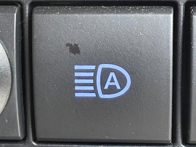 ランドクルーザープラド ＴＸ　Ｌパッケージ　ＴＲＤエアロ／ムーンルーフ／ＫＥＮＷＯＯＤフローディングナビ／バックカメラ／トヨタセーフティセンス／ベージュレザー／パワーシート／シートヒーター／エアシート／バグガード／リアラダー／純正ＡＷ／ＬＥＤ（52枚目）