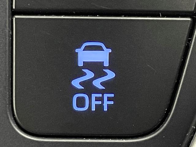 ノア ハイブリッドS-Z 純正ディスプレイオーディオplus/アラウンドビューモニター/純正ミラー一体型ドライブレコーダー/純正フリップダウンモニター/三眼LEDヘッドライト/トヨタセーフティセンス/ビルトインETC2.0(9枚目)