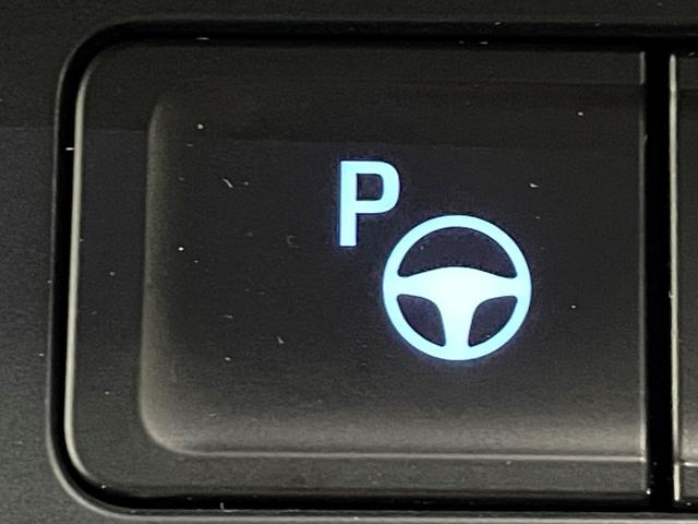 ノア ハイブリッドS-Z 純正ディスプレイオーディオplus/アラウンドビューモニター/純正ミラー一体型ドライブレコーダー/純正フリップダウンモニター/三眼LEDヘッドライト/トヨタセーフティセンス/ビルトインETC2.0(12枚目)