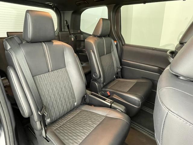 ノア ハイブリッドS-Z 純正ディスプレイオーディオplus/アラウンドビューモニター/純正ミラー一体型ドライブレコーダー/純正フリップダウンモニター/三眼LEDヘッドライト/トヨタセーフティセンス/ビルトインETC2.0(16枚目)