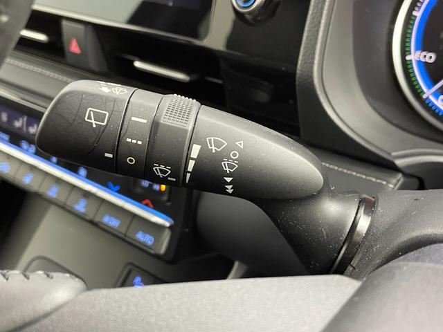 ノア ハイブリッドS-Z 純正ディスプレイオーディオplus/アラウンドビューモニター/純正ミラー一体型ドライブレコーダー/純正フリップダウンモニター/三眼LEDヘッドライト/トヨタセーフティセンス/ビルトインETC2.0(28枚目)