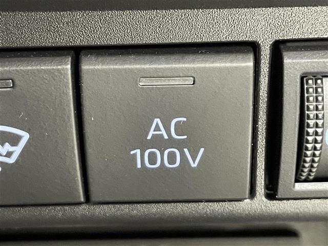 アクア X 寒冷地仕様/純正ディスプレイオーディオ(コネクティッドナビ対応)/Miracast/BT/バックカメラ/ドラレコ前後/ビルトインETC/夏冬タイヤ/PCS/LTA/RSA/先行車発進告知/後退速度抑制(11枚目)