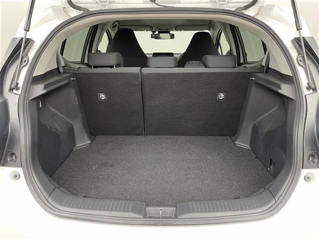 アクア X 寒冷地仕様/純正ディスプレイオーディオ(コネクティッドナビ対応)/Miracast/BT/バックカメラ/ドラレコ前後/ビルトインETC/夏冬タイヤ/PCS/LTA/RSA/先行車発進告知/後退速度抑制(28枚目)