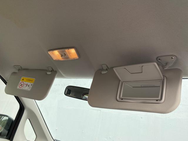 S 翌日渡し ナビ地デジ Bカメラ iストップ キーレス ETC HID PVガラス Bluetooth オートAC 修復なし タイミングチェーン 整備保証付(45枚目)