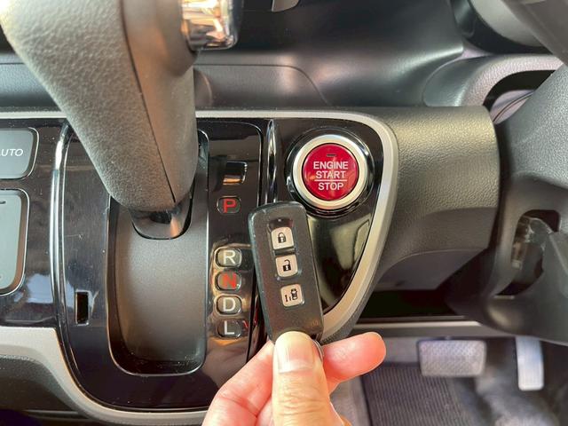 Ｎ－ＢＯＸカスタム Ｇ・Ｌパッケージ　修復歴なし　ナビ　フルセグ　Ｂｌｕｅｔｏｏｔｈ　バックカメラ　スマートキー　プッシュスタート　両側パワースライドドア　ＨＩＤヘッドライト　ドアバイザー　プライバシーガラス　オートエアコン　整備保証付（31枚目）