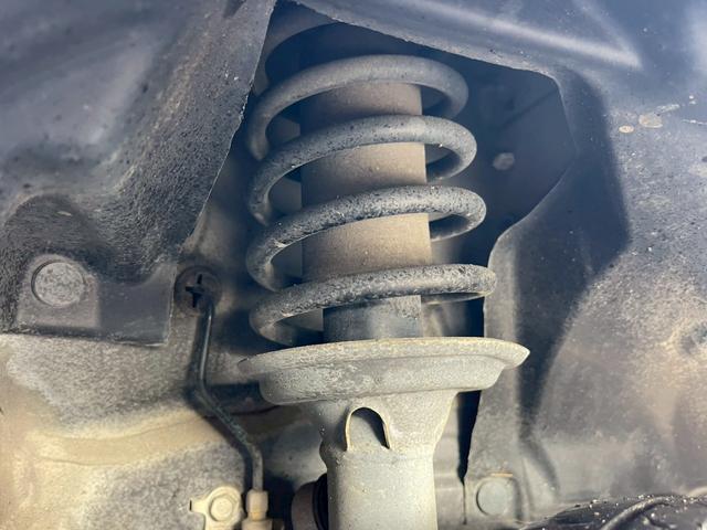 Ｎ－ＢＯＸカスタム Ｇ・Ｌパッケージ　修復歴なし　ナビ　フルセグ　Ｂｌｕｅｔｏｏｔｈ　バックカメラ　スマートキー　プッシュスタート　両側パワースライドドア　ＨＩＤヘッドライト　ドアバイザー　プライバシーガラス　オートエアコン　整備保証付（64枚目）