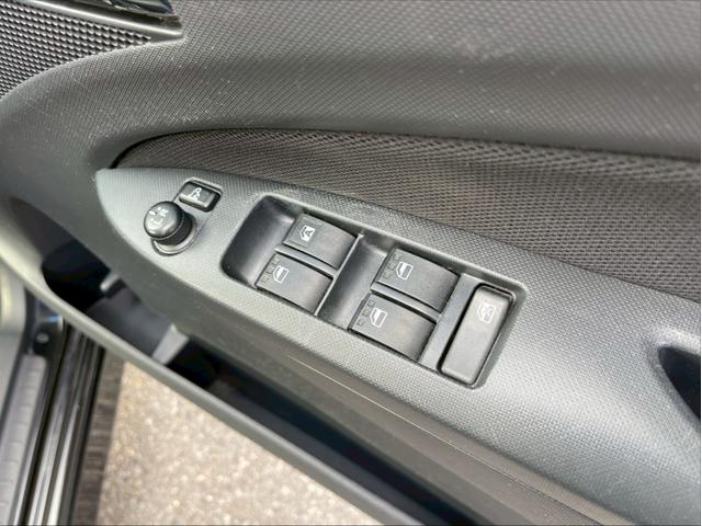 ムーヴ カスタム X 修復歴なし ワンオーナー ナビ フルセグ アイドリングストップ スマートキー プッシュスタート ETC LEDヘッドライト ベンチシート 電動格納ミラー ドアバイザー プライバシーガラス 整備保証付(33枚目)