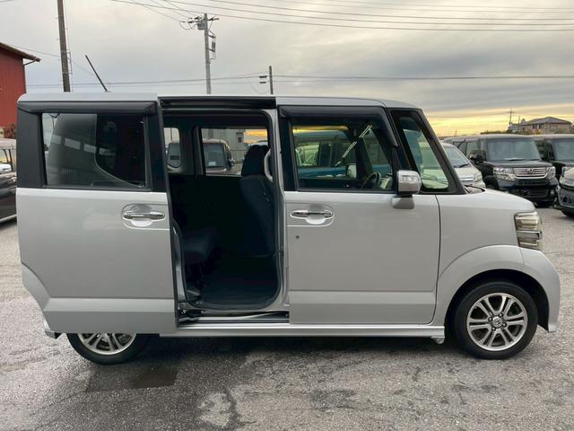 Ｎ－ＢＯＸカスタム Ｇ　ＳＳパッケージ　修復歴なし　純正ナビ　フルセグ　Ｂｌｕｅｔｏｏｔｈ　衝突軽減ブレーキ　バックカメラ　障害物センサー　両側パワースライドドア　アイドリングストップ　スマートキー　プッシュスタート　オートエアコン（8枚目）