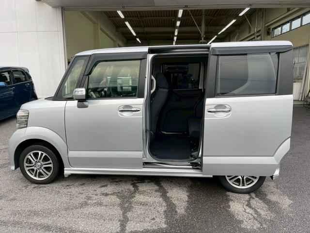 Ｎ－ＢＯＸカスタム Ｇ　ＳＳパッケージ　修復歴なし　純正ナビ　フルセグ　Ｂｌｕｅｔｏｏｔｈ　衝突軽減ブレーキ　バックカメラ　障害物センサー　両側パワースライドドア　アイドリングストップ　スマートキー　プッシュスタート　オートエアコン（9枚目）