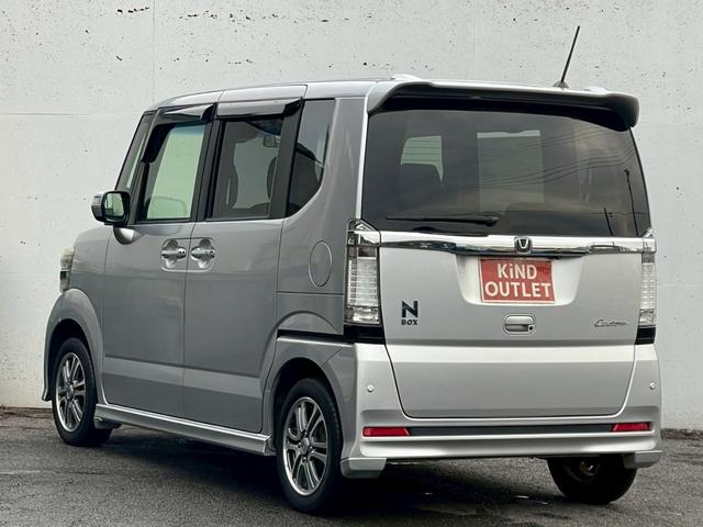 Ｎ－ＢＯＸカスタム Ｇ　ＳＳパッケージ　修復歴なし　純正ナビ　フルセグ　Ｂｌｕｅｔｏｏｔｈ　衝突軽減ブレーキ　バックカメラ　障害物センサー　両側パワースライドドア　アイドリングストップ　スマートキー　プッシュスタート　オートエアコン（11枚目）