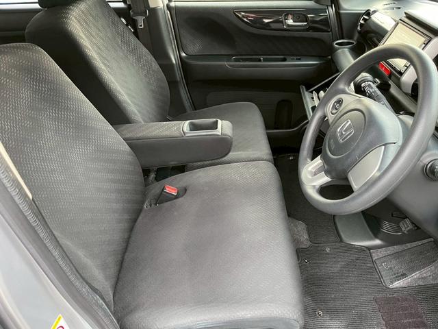 Ｎ－ＢＯＸカスタム Ｇ　ＳＳパッケージ　修復歴なし　純正ナビ　フルセグ　Ｂｌｕｅｔｏｏｔｈ　衝突軽減ブレーキ　バックカメラ　障害物センサー　両側パワースライドドア　アイドリングストップ　スマートキー　プッシュスタート　オートエアコン（17枚目）