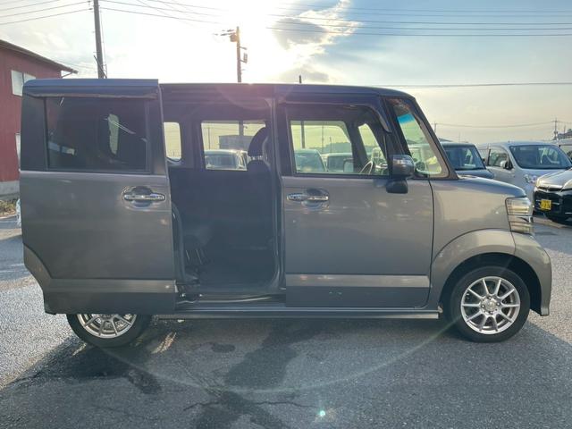 N-BOXカスタム G 修復歴なし ワンオーナー CDオーディオ 両側スライドドア アイドリングストップ スマートキー プッシュスタート オートエアコン HIDヘッドライト ドアバイザー プライバシーガラス ベンチシート(8枚目)