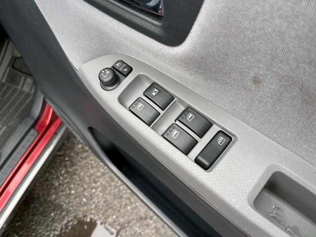 キャスト アクティバＸ　ＳＡＩＩ　修復歴なし　純正ナビ　Ｂｌｕｅｔｏｏｔｈ　衝突軽減ブレーキ　アイドリングストップ　スマートキー　プッシュスタート　横滑り防止　電動格納ミラー　ドアバイザー　プライバシーガラス　整備保証付（33枚目）