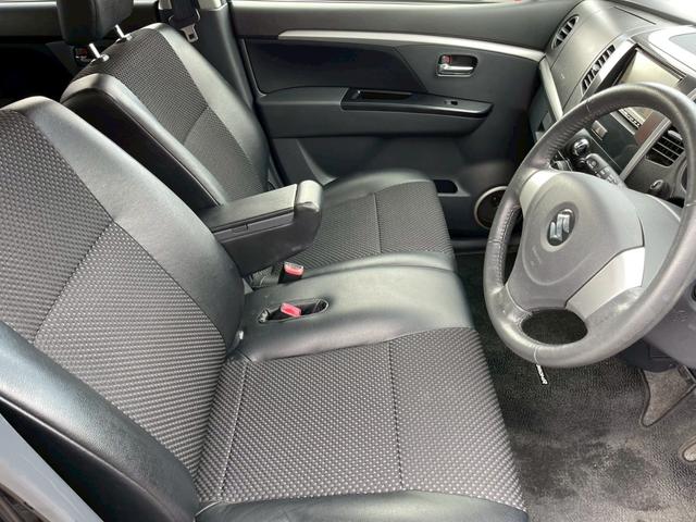 ワゴンＲスティングレー リミテッド　修復歴なし　ナビ　フルセグ　Ｂｌｕｅｔｏｏｔｈ　スマートキー　プッシュスタート　ＥＴＣ　ＨＩＤヘッドライト　オートエアコン　ウインカーミラー　ドアバイザー　プライバシーガラス　ベンチシート　整備保証付（17枚目）